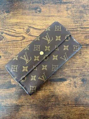 Louis Vuitton Monogram Continental Wallet in Brown and Gold-tone